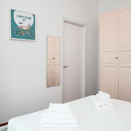Keys Of Italy - Piazza Vetra Roomy Apartment Mailand Exterior foto