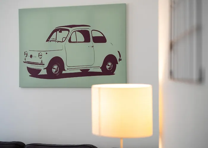Keys Of Italy - Piazza Vetra Roomy Apartment