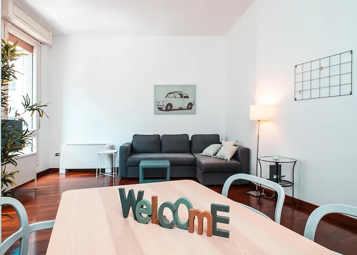 Keys Of Italy - Piazza Vetra Roomy Apartment