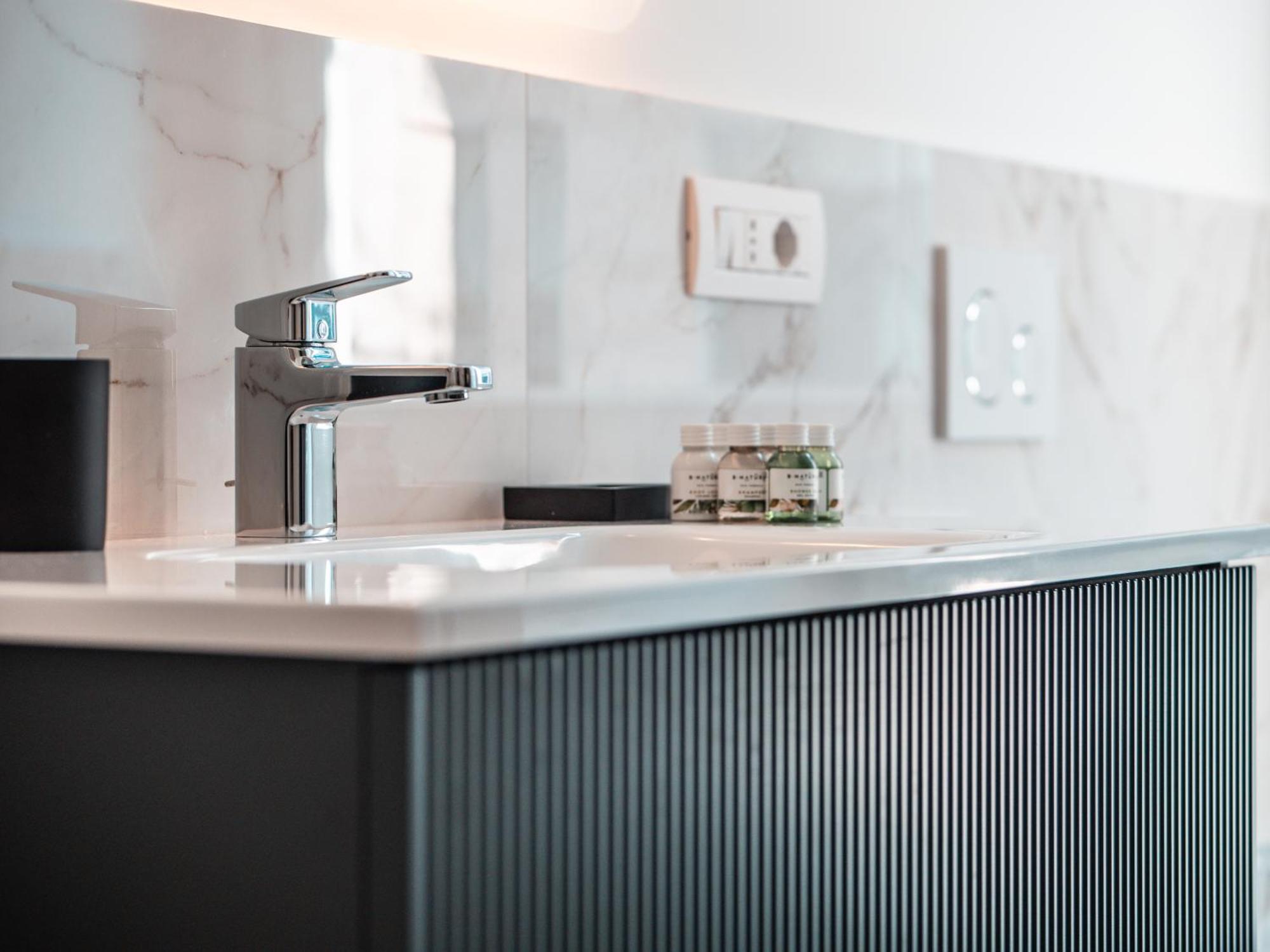 Keys Of Italy - Piazza Vetra Roomy Appartement